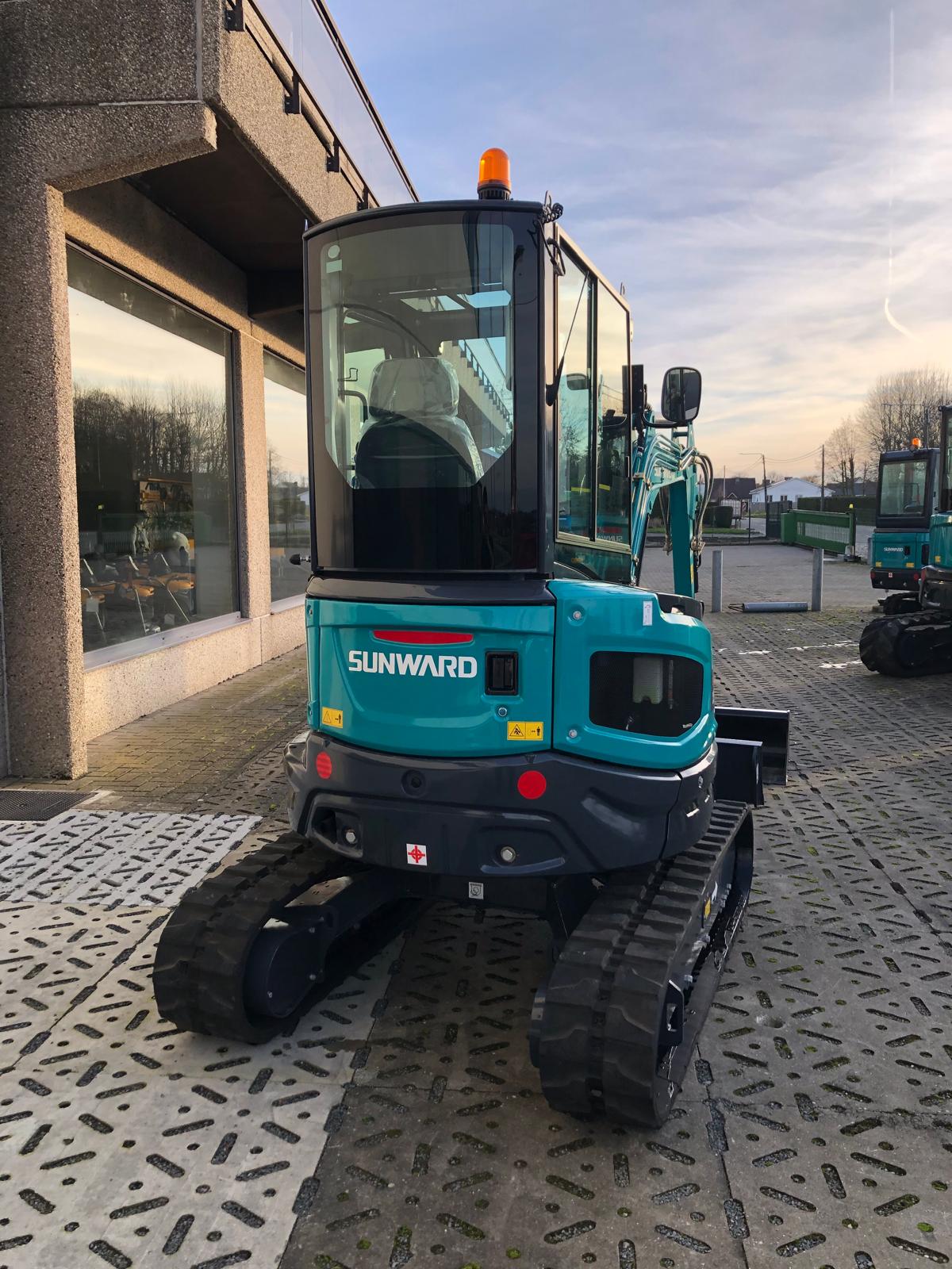Sunward 25UF